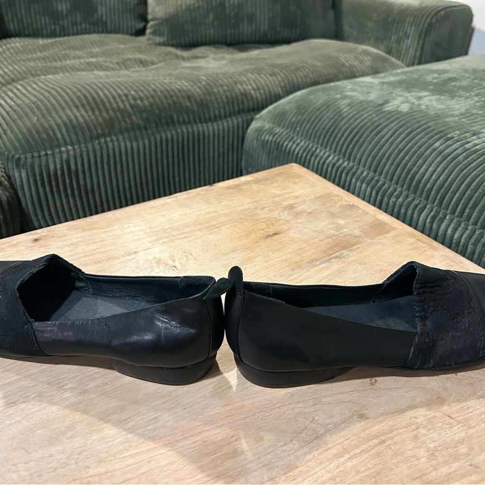 Miz Mooz | Distressed Black Leather Flats | Women’s 40/9-9.5 - Picture 7 of 11